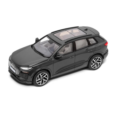 Audi Q6 e-tron, Magnetgrau, 1:43 (204594)