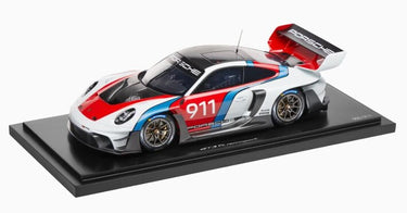 Porsche Modellauto 911 GTR 3 Rennsport Design 1:18 (193506)